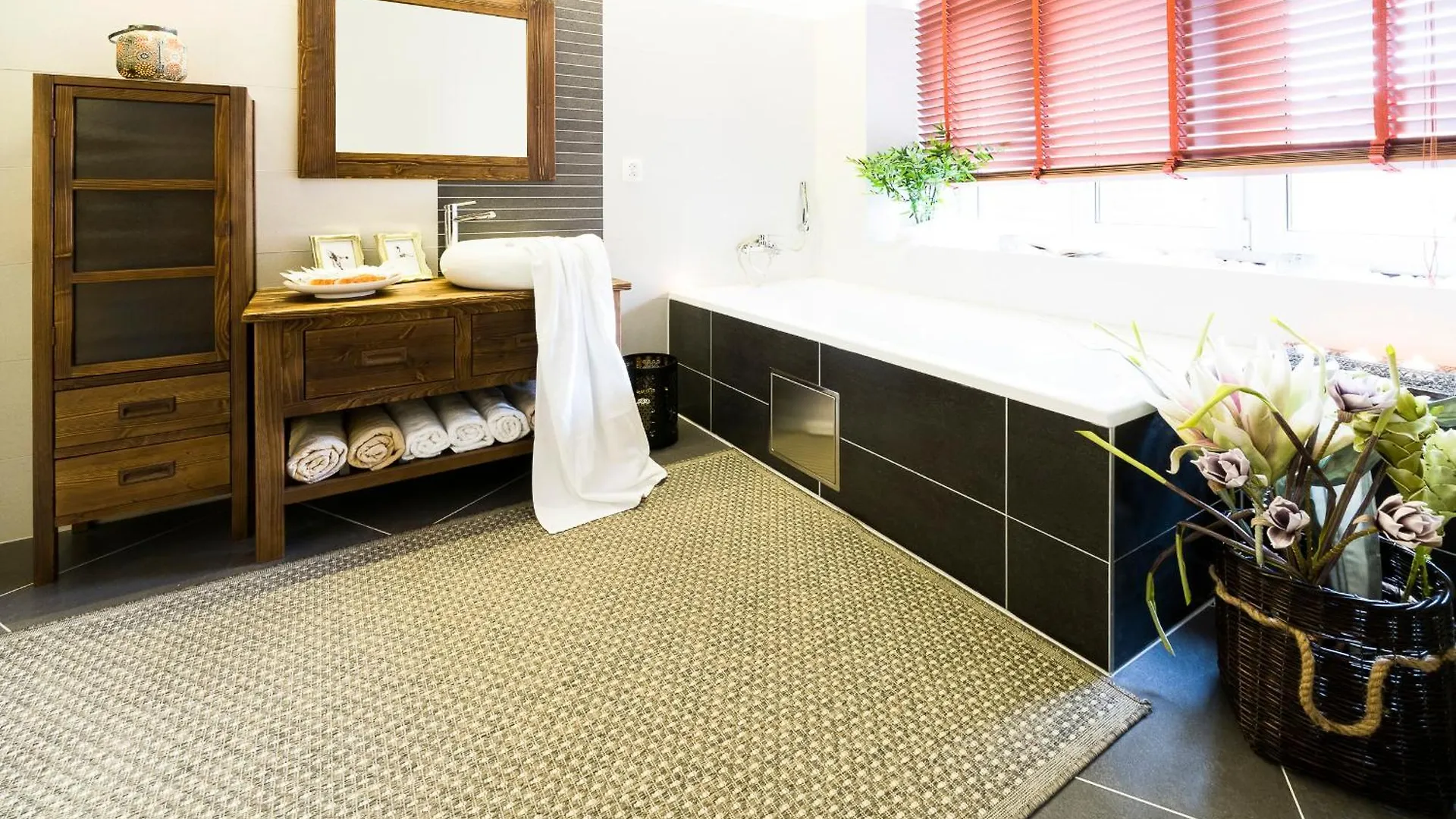 Sting Boutique Apartments Οστράβα