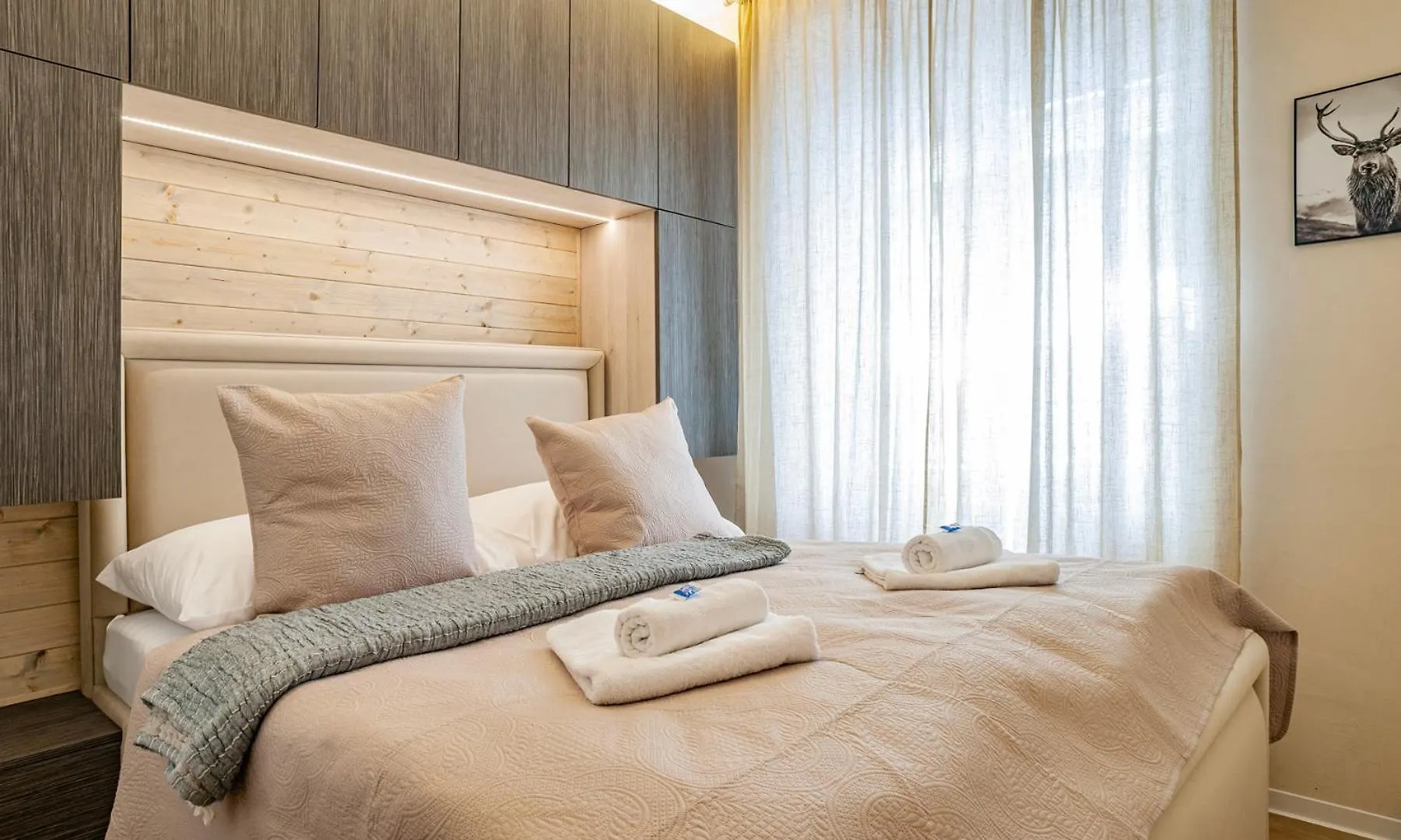 Sting Boutique Apartments Οστράβα