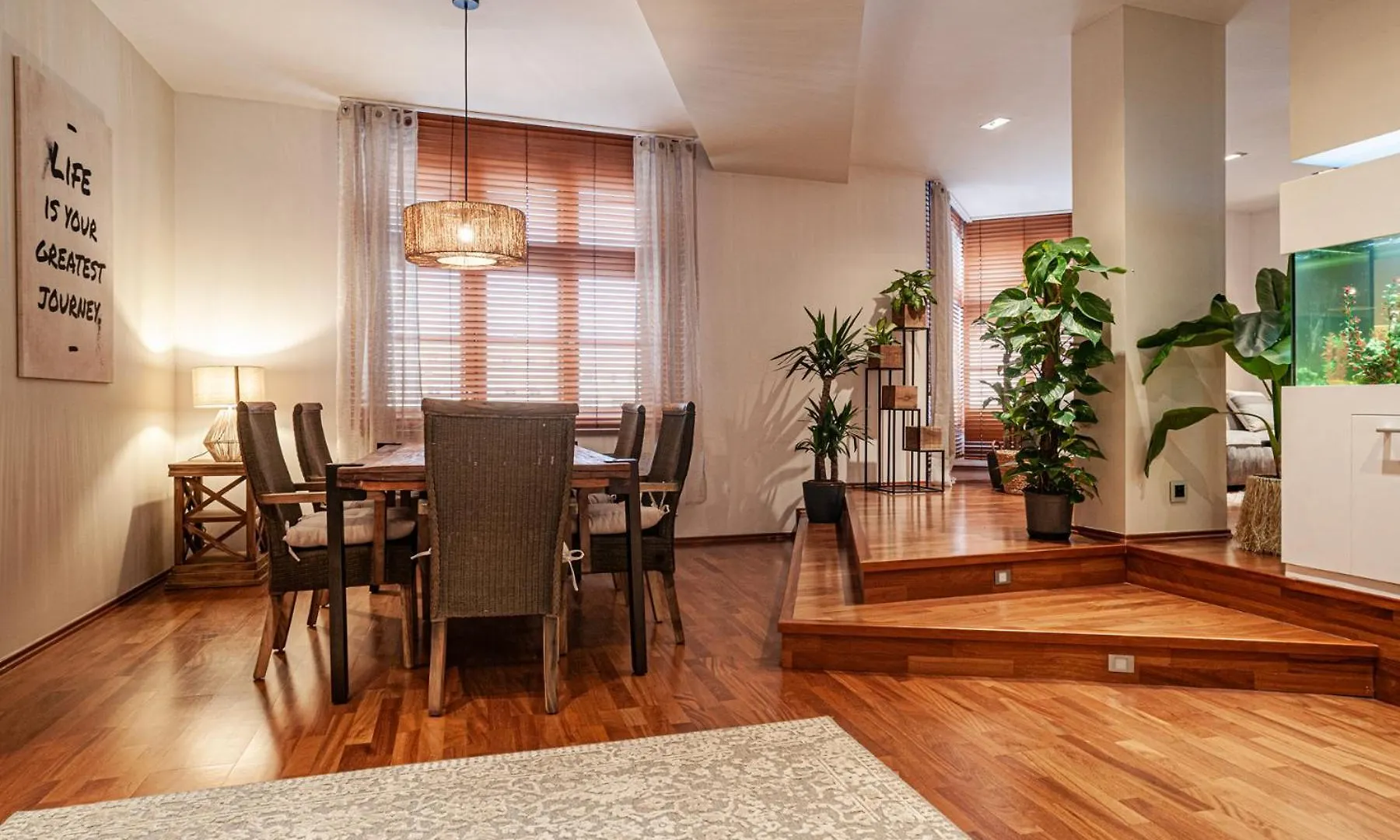 Sting Boutique Apartments Острава