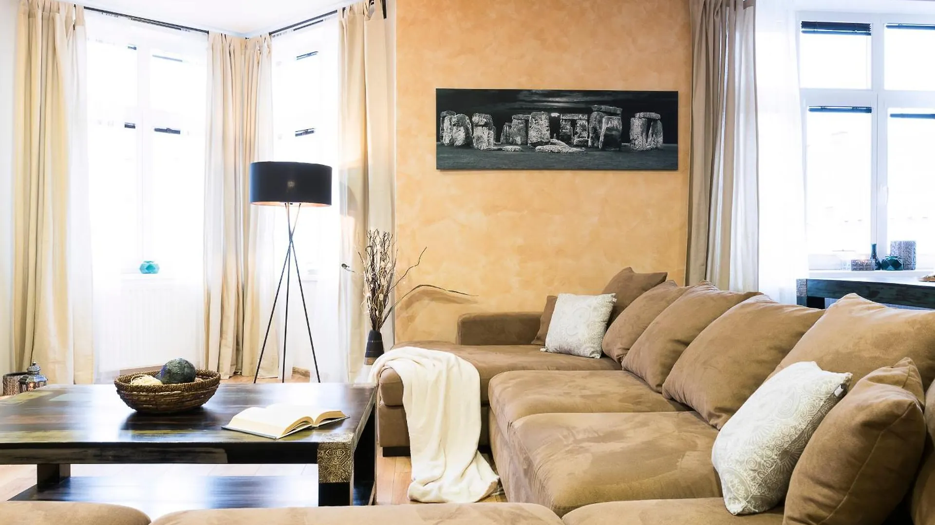 Sting Boutique Apartments Острава 0*,